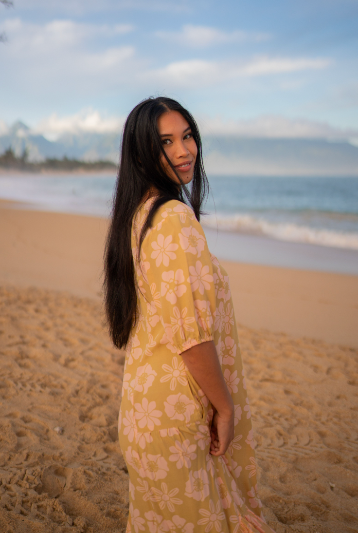 LEINA'ALA Dress in Retro ʻONE