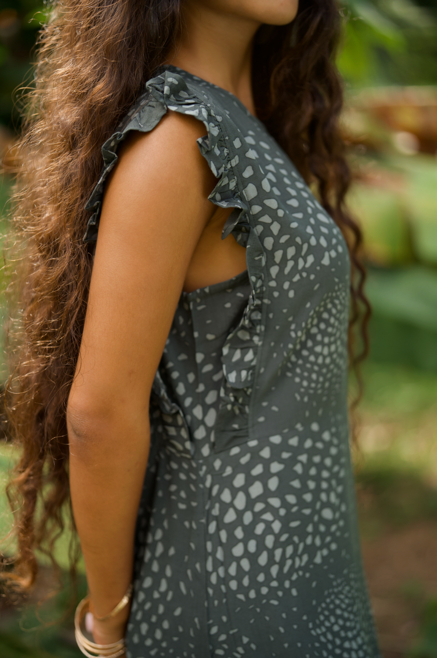 Kapua Dress in HIHIWAI STONE