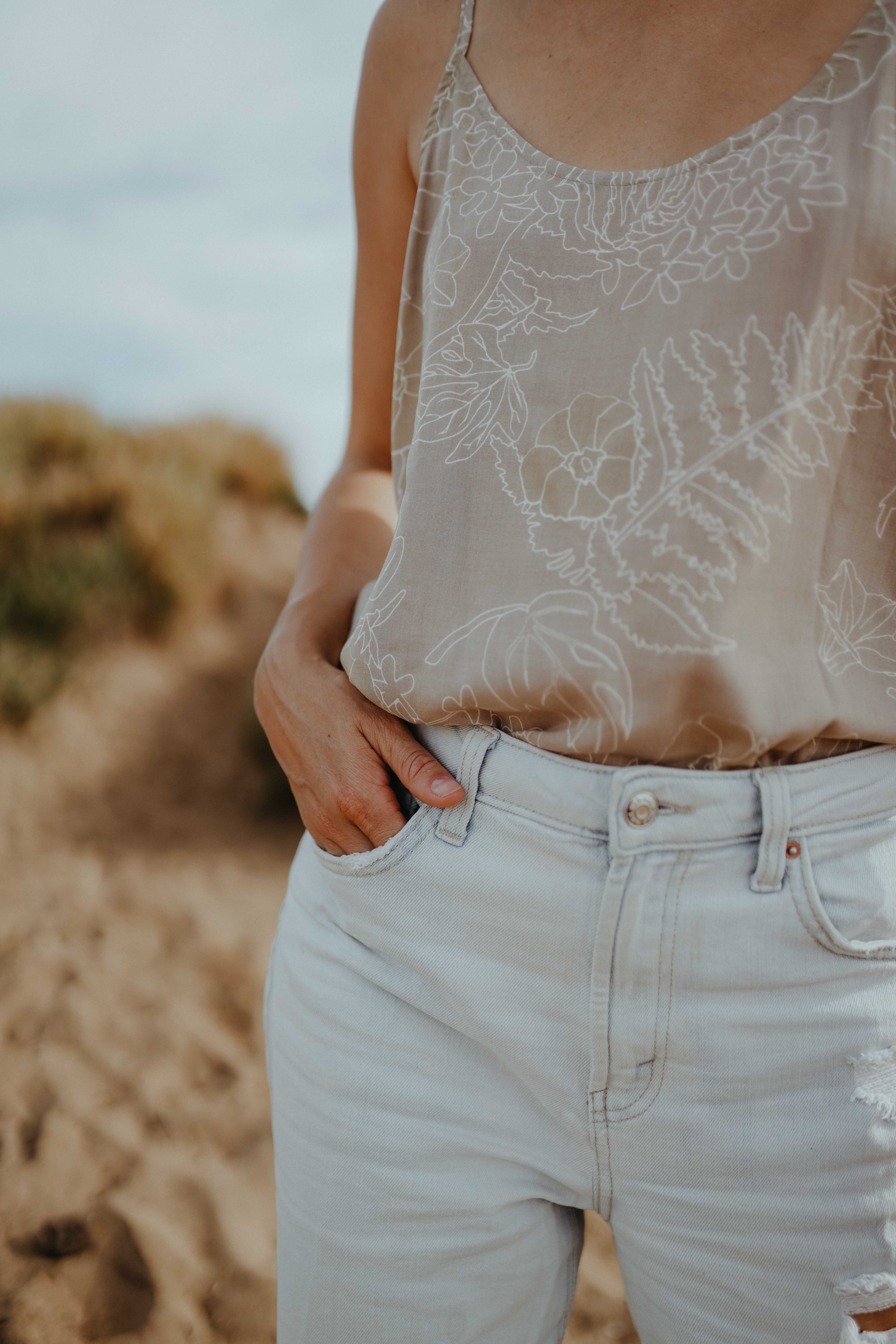 Kauwela lace deals